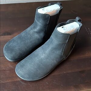 Black Xero Tari boots